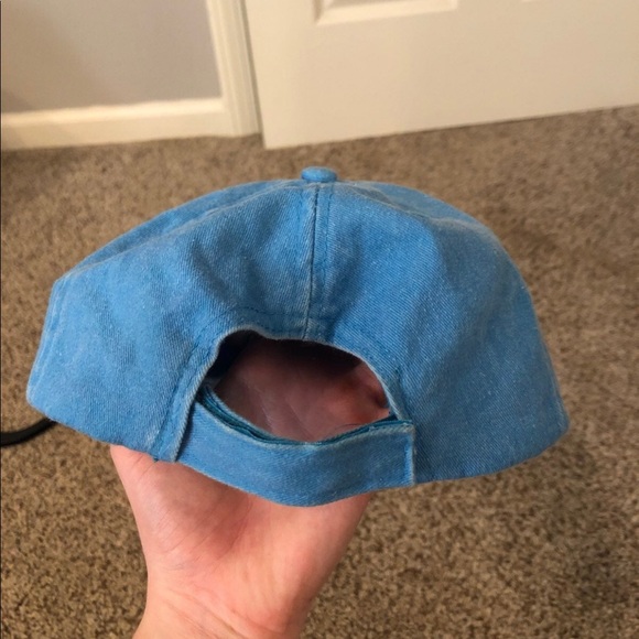 hat - Picture 2 of 2